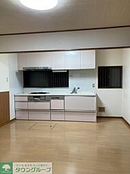 泉町戸建 1階4LDKのリビング/ダイニング