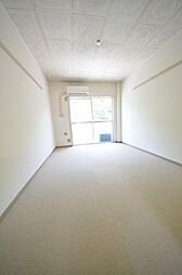 ピュア・ハウス 302 3階1Kのリビング/ダイニング