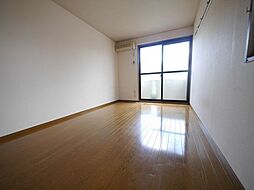 T・ハウス 2階1Kのリビング/ダイニング