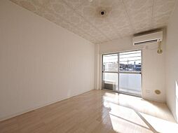 リバーサイドハイツ 3階1Kのリビング/ダイニング