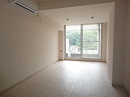 北野ホームズ 8階1Kのリビング/ダイニング