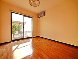 グリーンウッドI 1階1Kのリビング/ダイニング