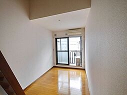 アイメゾン別所 2階1Kのリビング/ダイニング