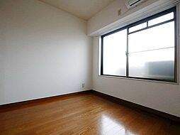 リフィーネめじろ台 1階3LDKのリビング/ダイニング