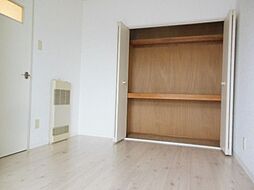 アルパインメゾン 5階3DKのリビング/ダイニング