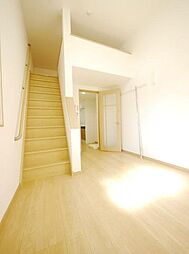 オークウッド多摩境 2階1Kのリビング/ダイニング