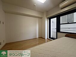 Ｑｕｅｅｎｓ　Ａｃａｄｅｍｉａ 4階1Kのリビング/ダイニング