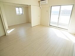 オーチャード 13階2LDKのリビング/ダイニング