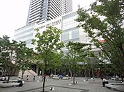 スーパーアルプス八王子駅南口店 677m