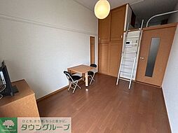 レオパレスグラティテュード 101 1階1Kのリビング/ダイニング