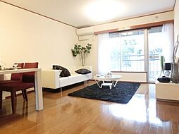 BLESS阿佐ヶ谷 the Seasons 101 1階3LDKのリビング/ダイニング