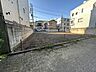 外観：【北側私道から見た敷地】あなたの理想をカタチにする。