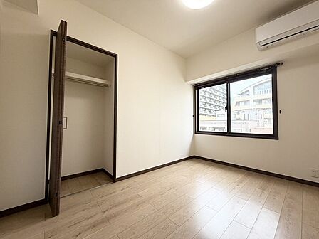 寝室は明るい空間となっています!子供部屋にも良さそうですね!