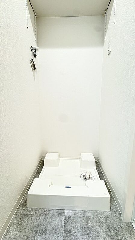 洗濯機置き場も広めのスペースを確保しております！是非、現地にてスペースを確認してみてください！ 