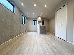 市川市曽谷3丁目 新築戸建 収納豊富南向リビング