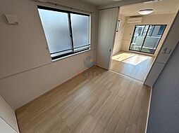 ブリリアンス 3階1LDKのリビング/ダイニング