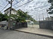 豊中市立中豊島小学校 460m