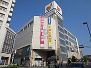 ダイエー曽根店 705m