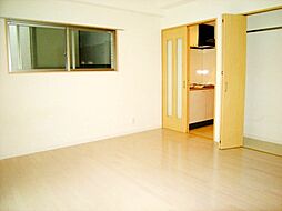 エナブル塚本II 2階1Kのリビング/ダイニング