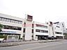 周辺：島本町役場 1096m