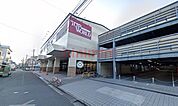 トップワールド富田店 947m