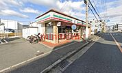 セブンイレブン高槻大蔵司2丁目店 526m