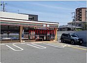 セブンイレブン吹田泉町2丁目店 196m