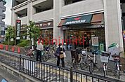 スーパーマルヤス茨木駅前店 415m