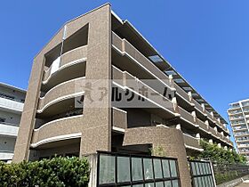 メゾンドゥボヌール  ｜ 大阪府柏原市玉手町（賃貸マンション2LDK・2階・60.68㎡） その1