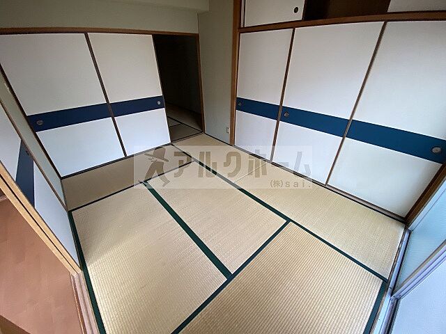 寝室