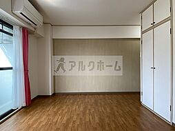 オレンジハウス1 3階ワンルームのリビング/ダイニング