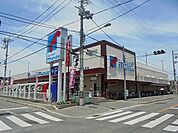 万代柏原大県店(スーパー)まで943m