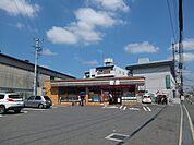 セブンイレブン藤井寺大井4丁目店(コンビニ)まで482m