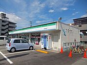 ファミリーマート法善寺駅東店(コンビニ)まで1137m