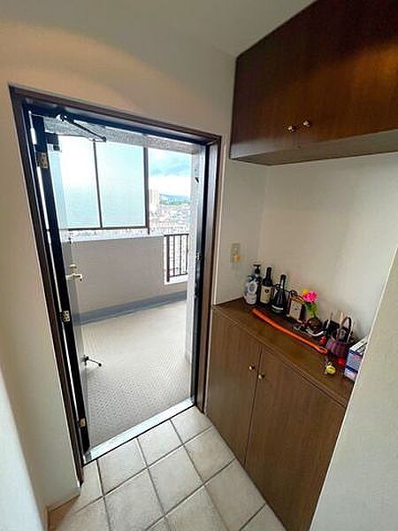 ローレル小白川マンション