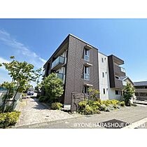 アンビエラ杉木 202 ｜ 富山県砺波市杉木1丁目（賃貸マンション1LDK・2階・44.23㎡） その1