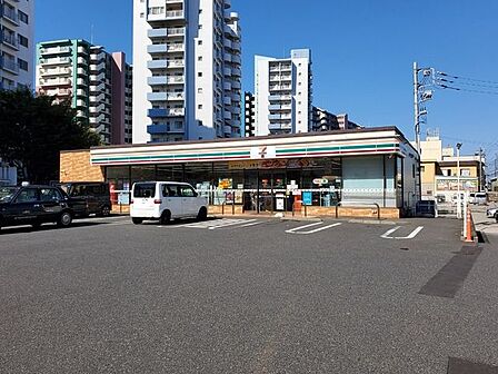 セブンイレブン八千代大和田新田店 徒歩3分。 220m