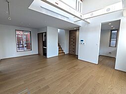 清瀬市野塩1丁目中古戸建 4LDKのリビング/ダイニング