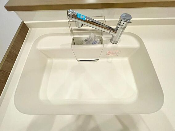 鍋や大皿も洗え...