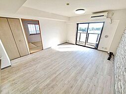 ダイアパレス千葉桜木 3LDKのリビング/ダイニング