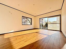 四街道市大日 3LDKのリビング/ダイニング