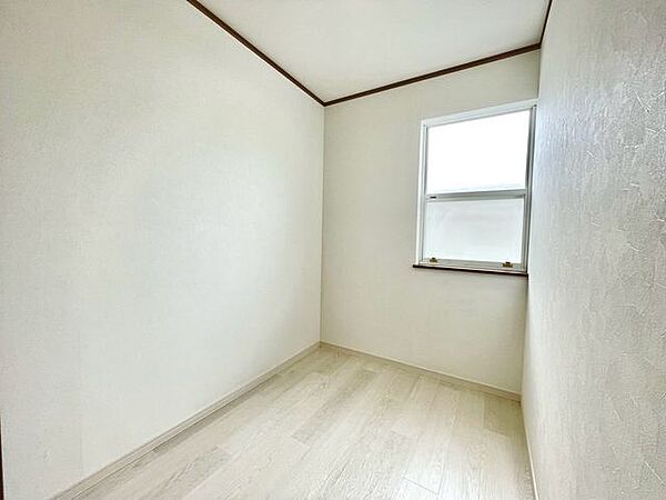 洋室を拡大表示