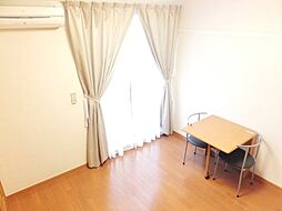 JR総武線 幕張駅 徒歩6分の賃貸アパート 2階1Kのリビング/ダイニング