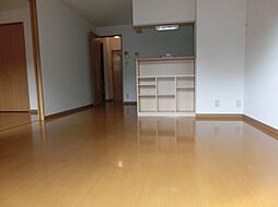 ガーデンパレス 301 3階2LDKのリビング/ダイニング