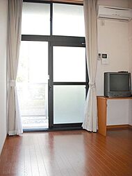 JR総武線 新検見川駅 徒歩12分の賃貸マンション 1階1Kのリビング/ダイニング