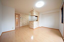 フレンドハウス23　Ａ 201 2階2LDKのリビング/ダイニング