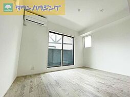 シャルコートＳＯＧＡ 203 2階1DKのリビング/ダイニング