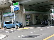 ファミリーマート稲毛穴川一丁目店 370m