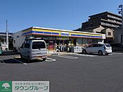 ミニストップ前原東3丁目店 徒歩7分。コンビニ 550m