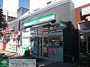 ファミリーマート 290m